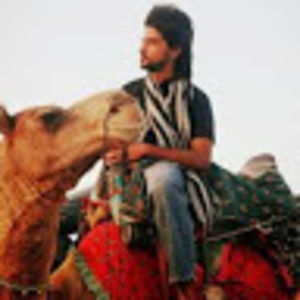 Meet your Posher, Samik